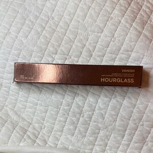Hourglass Vanish Airbrush Concealer - Tan